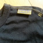 Dettaglio del collo della Devold wool mesh man shirt merino light