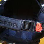 Il sistema di chiusura del casco Alpina Spine